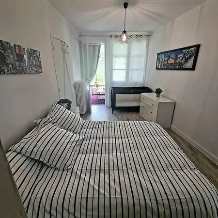 Centre Terrasse Jardin Garage Chez Priscilla