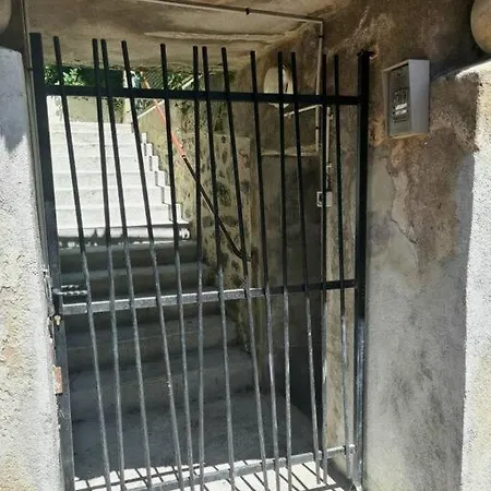 Apartament Centre Terrasse Jardin Garage Chez Priscilla *