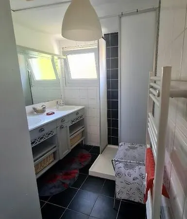 Centre Terrasse Jardin Garage Chez Priscilla * أوريلاك